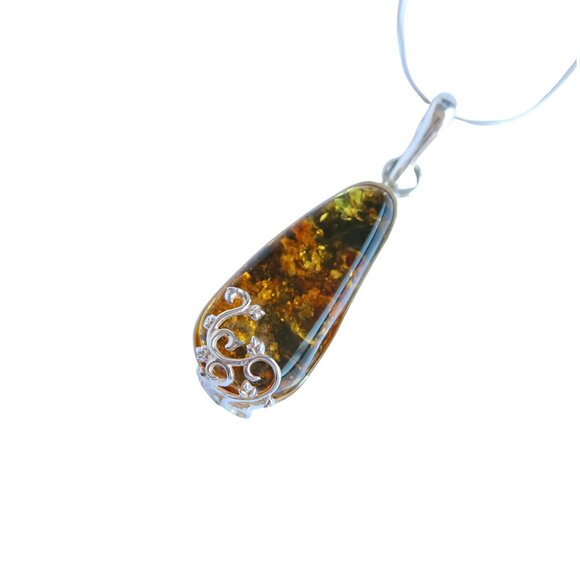 Green Baltic Amber Pendant Necklace in 925 Sterling Silver -Floral Handmade - Picture 3 of 6
